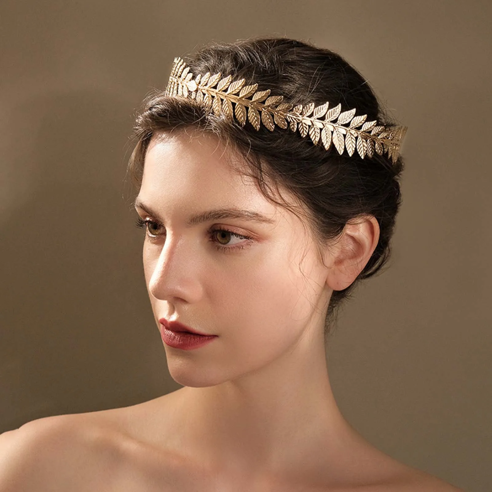 

Bride Hair Crowns Headband Alloy Hair Band Wear-resistant Lady Headdress Hair Hoops tiaras for Women Hairstyle Making Tool