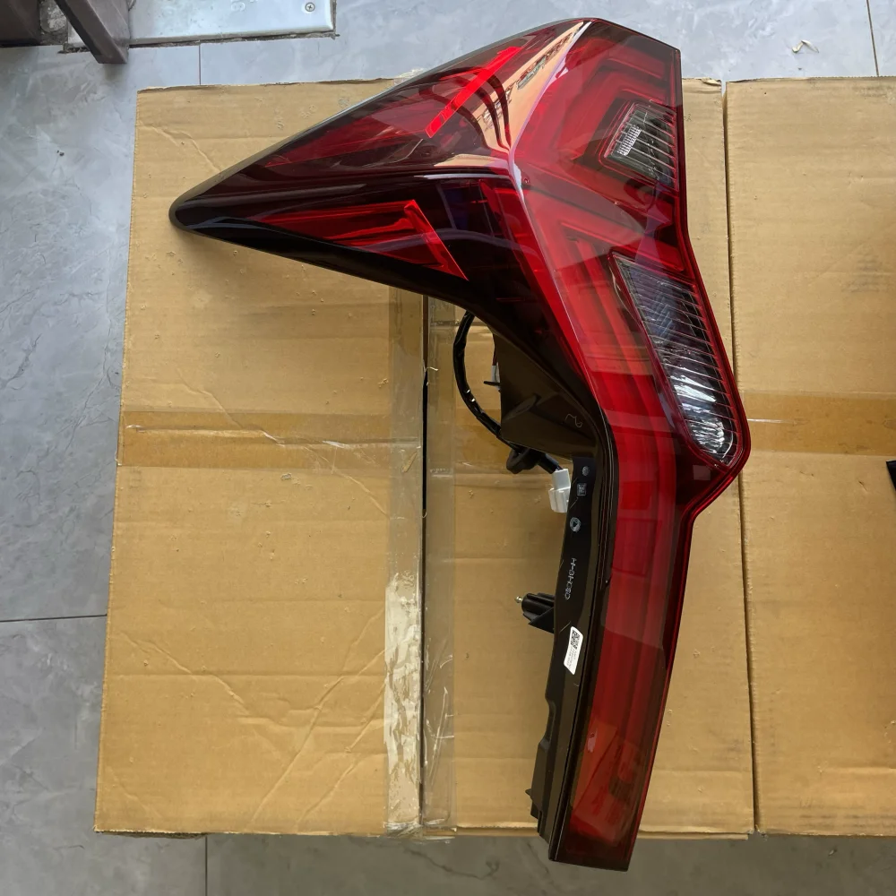

Taillight assembly For Mitsubishi Pajero Sport MONTERO 2020 Rear Lamp Brake light Reverse light Turn signal Car Accessories