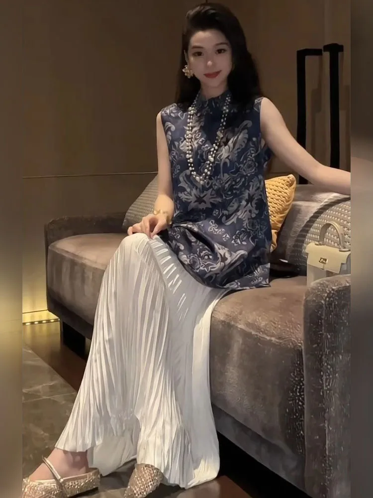 

Новый китайский комплект с синим цветочным принтом и юбкой, лето 2025 Faion, костюм из двух предметов, плиссированная юбка длиной до пола, ансамбль