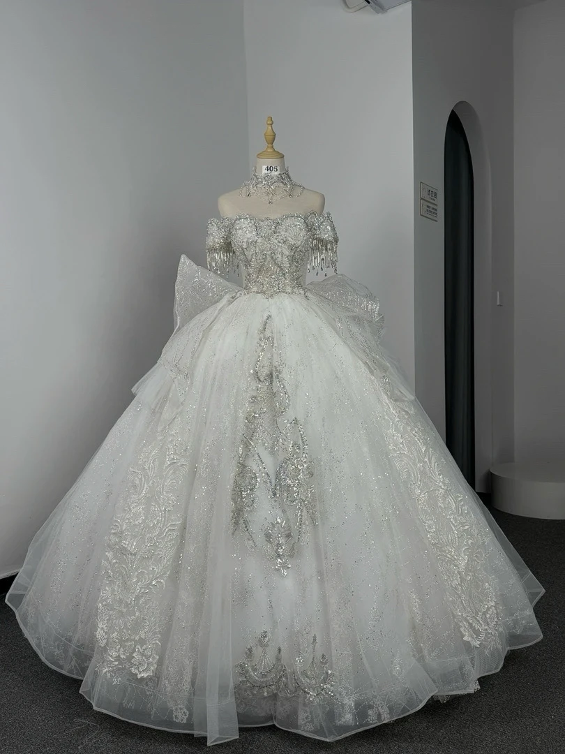 トップラグジュアリーウェディングドレス シャイニーダイヤモンドタッセル オフショルダー バックレスストラップ Aライン装飾 特別な機会 ブライズメイドドレス