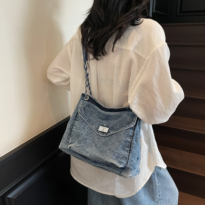 sac-a-bandouliere-en-chaine-en-denim-pour-femmes-sac-a-bandouliere-polyvalent-decontracte-fourre-tout-tendance-pour-les-deplacements-quotidiens-les-voyages-et-le-travail-2025