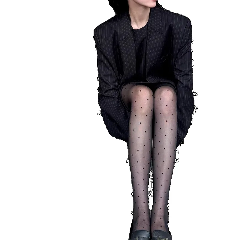 

Fashion and versatile atmosphere