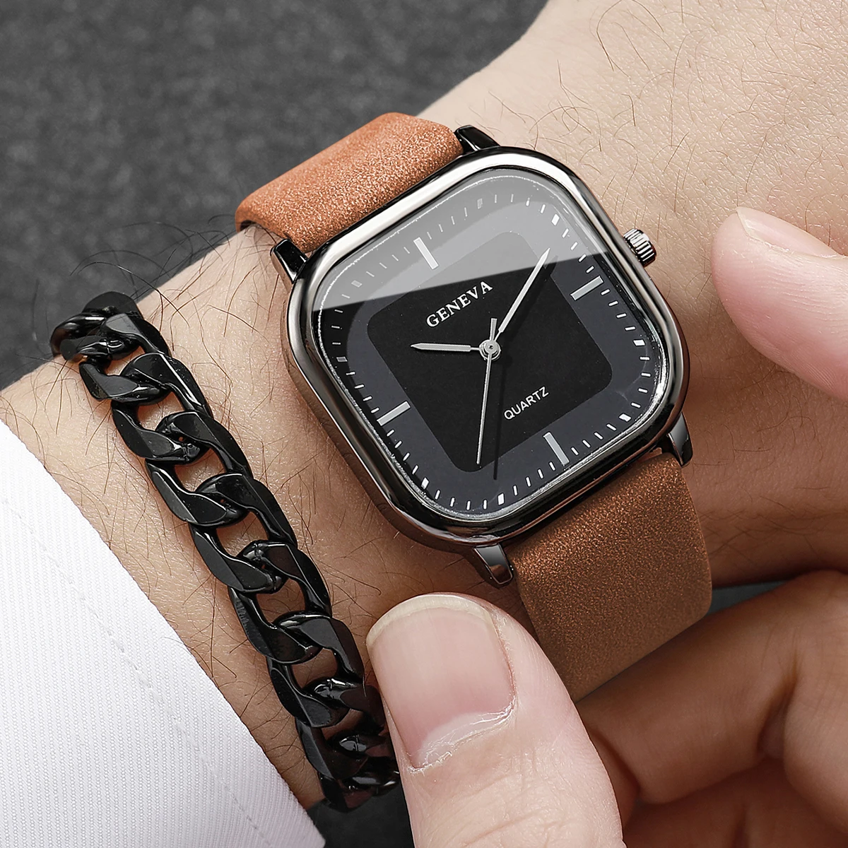 2pcs/set Men's Gift Watch Simple Fashion Square Scale Dial Trendy Handsome Quartz Watch + Bracelet ( Box Not Included)