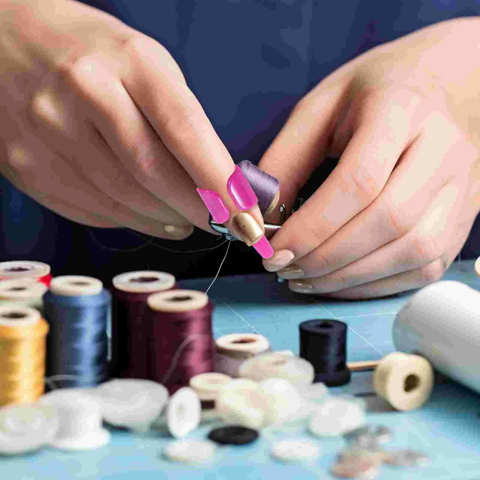 2 Pcs Sewing Finger Cot Thread Controller Fingerthing Stitch Tool Thumb Protector Putter Plastic Home Accessories Tools
