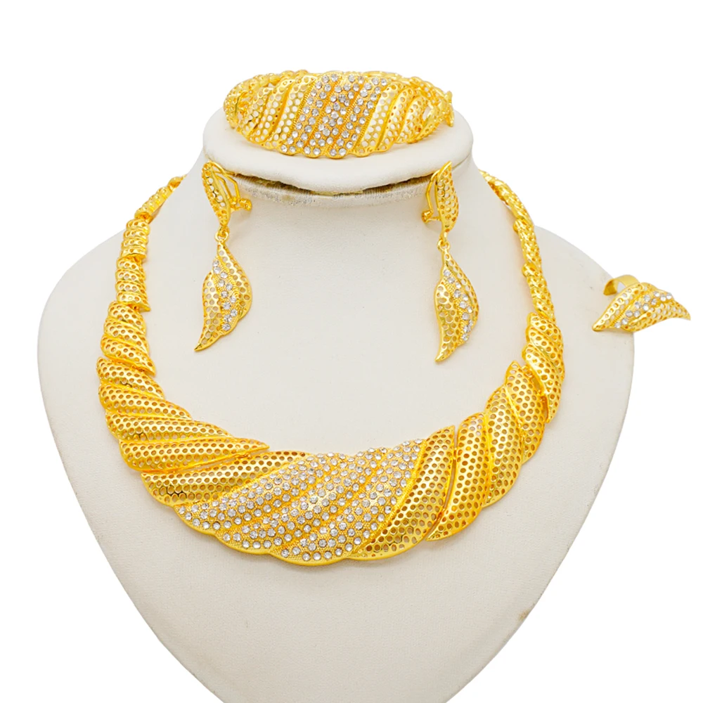 Luxury Dubai African Gold Color Jewelry Sets For Women Simple Necklace Earrings Bracelet Ring Sets Exaggerate Sets Party Gifts