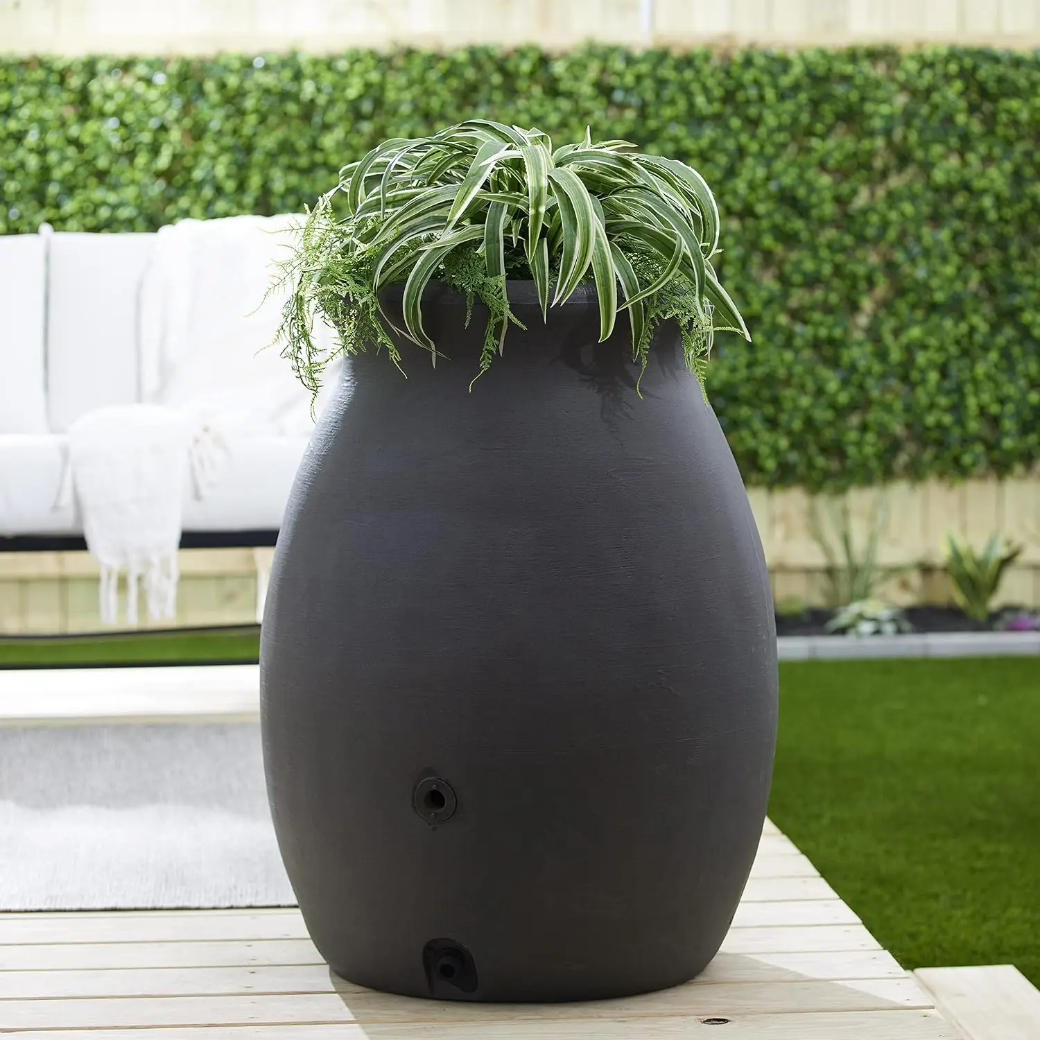Castilla Rain Barrel 50-Gallon, Brownstone