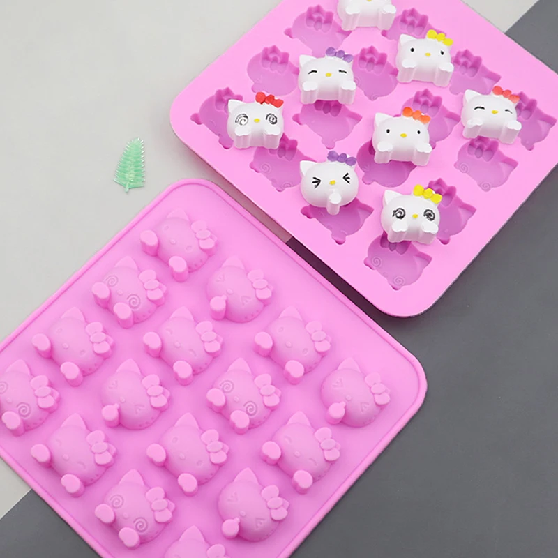 Hallo Kitty Ice Tray Silicone Mold DIY Chocolate Biscuit Mold Baking Tools Sanrio Cute DIY Baking Epoxy Candy Mold Gift