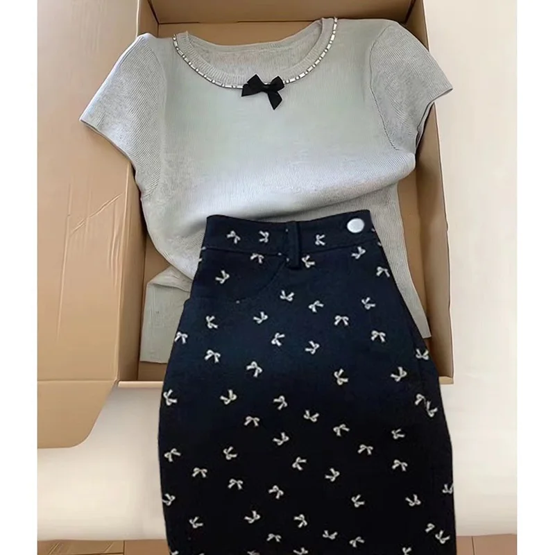 

Летний новый модный комплект с высокой талией для женщин: укороченный топ и короткая юбка для коррекции фигуры, винтажный стиль, две части