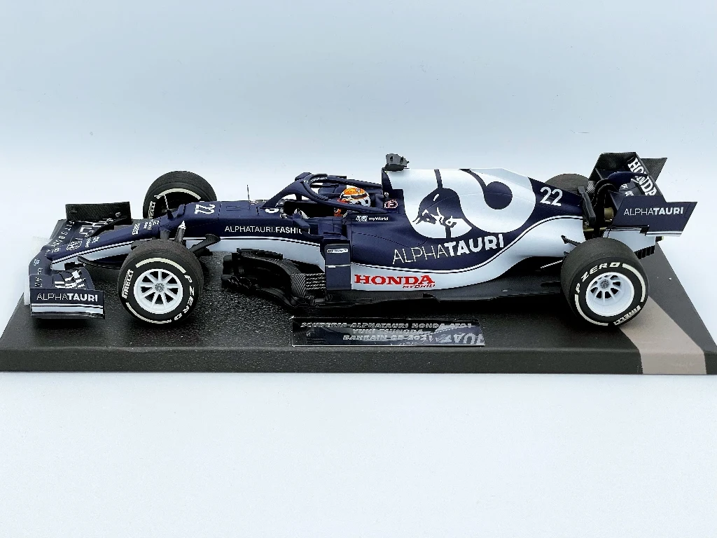 Mini champs 1:18 f1 at02 2021 yuki tsunoda bahrain simulation limitierte auflage harz metall statisches auto modell spielzeug geschenk