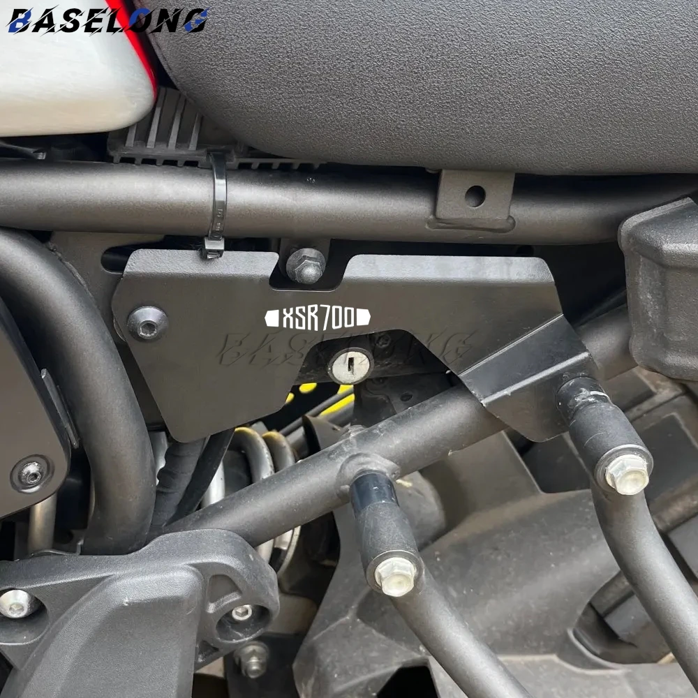 

For Yamaha XSR 700 2015 - 2019 2020 2021 2022 2023 2024 2025 2026 XSR700 Side Panel Frame Cover Brake Reservoir Guards Protector