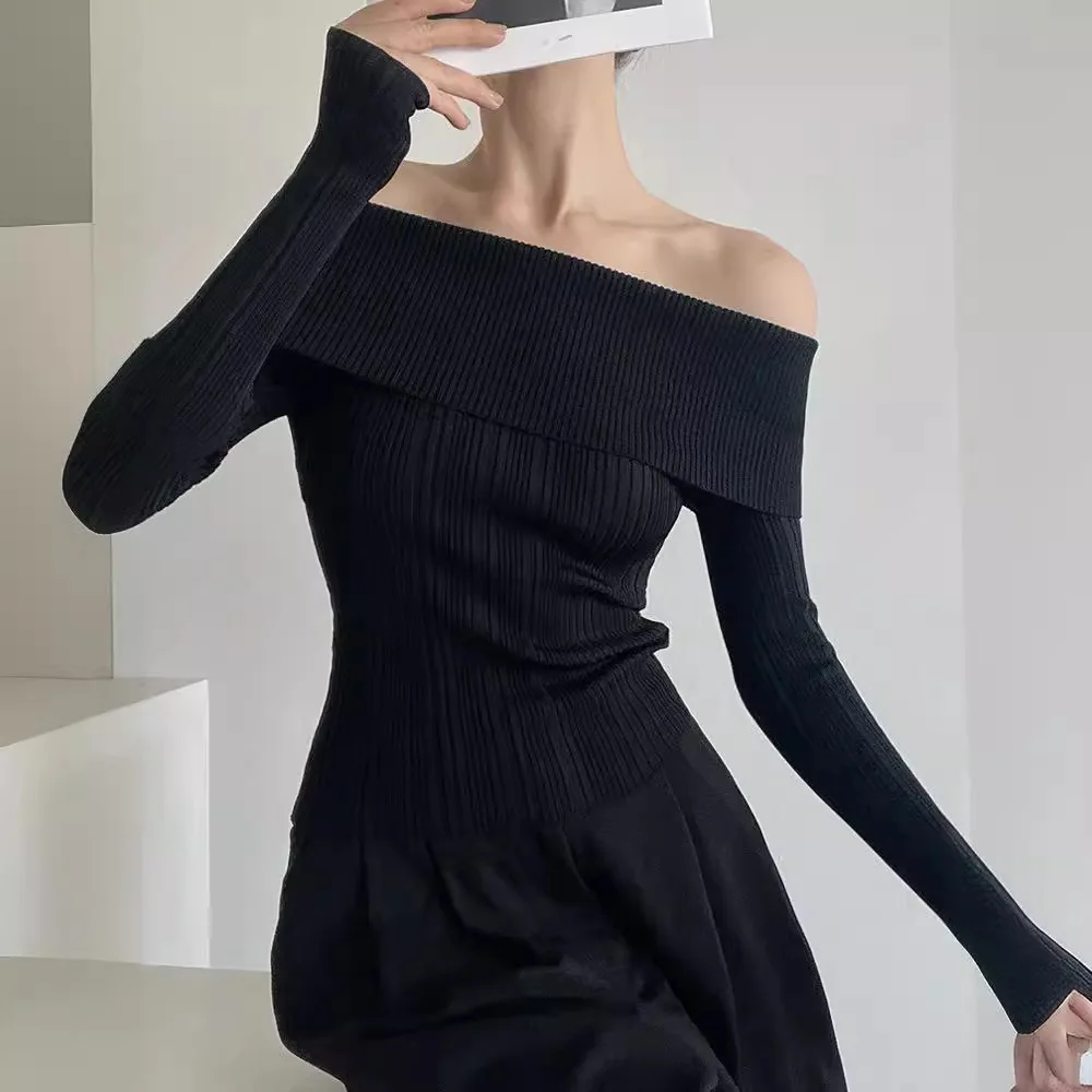 7360 Jesień Zima Liying Styl Celebrytki Odkryte Ramiona Prążkowany Dopasowany Elastyczny Krótki Top z Dzianiny
