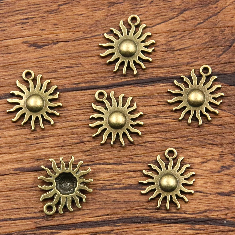 30Pcs 15*17mm 2 Color Wholesale Small Sun Charms Nature Pendants Handmade Decoration Vintage For DIY Jewelry Making Findings