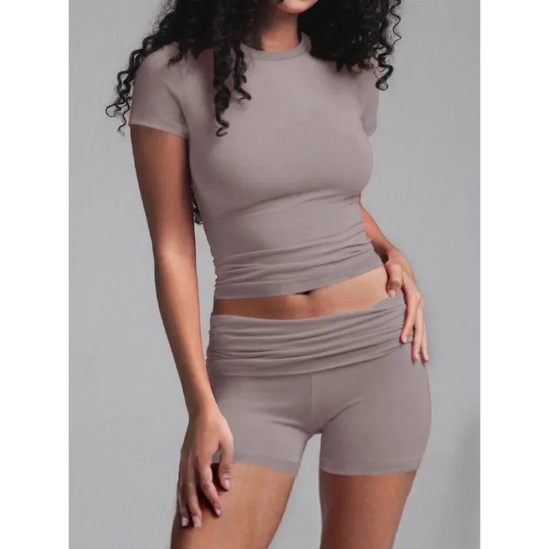 Conjunto de Top de manga corta y pantalones cortos plisados de cintura alta para mujer, talla grande 1XL-5XL, Color sólido, informal, cómodo, cuello redondo