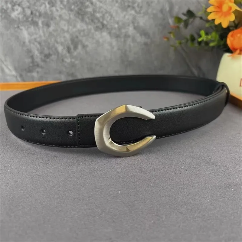 เข็มขัดหนังแท้หัวเข็มขัดเงินสำหรับผู้หญิง  รุ่น J1657 ใช้ตกแต่งชุดเดรสหรือคาดเอว