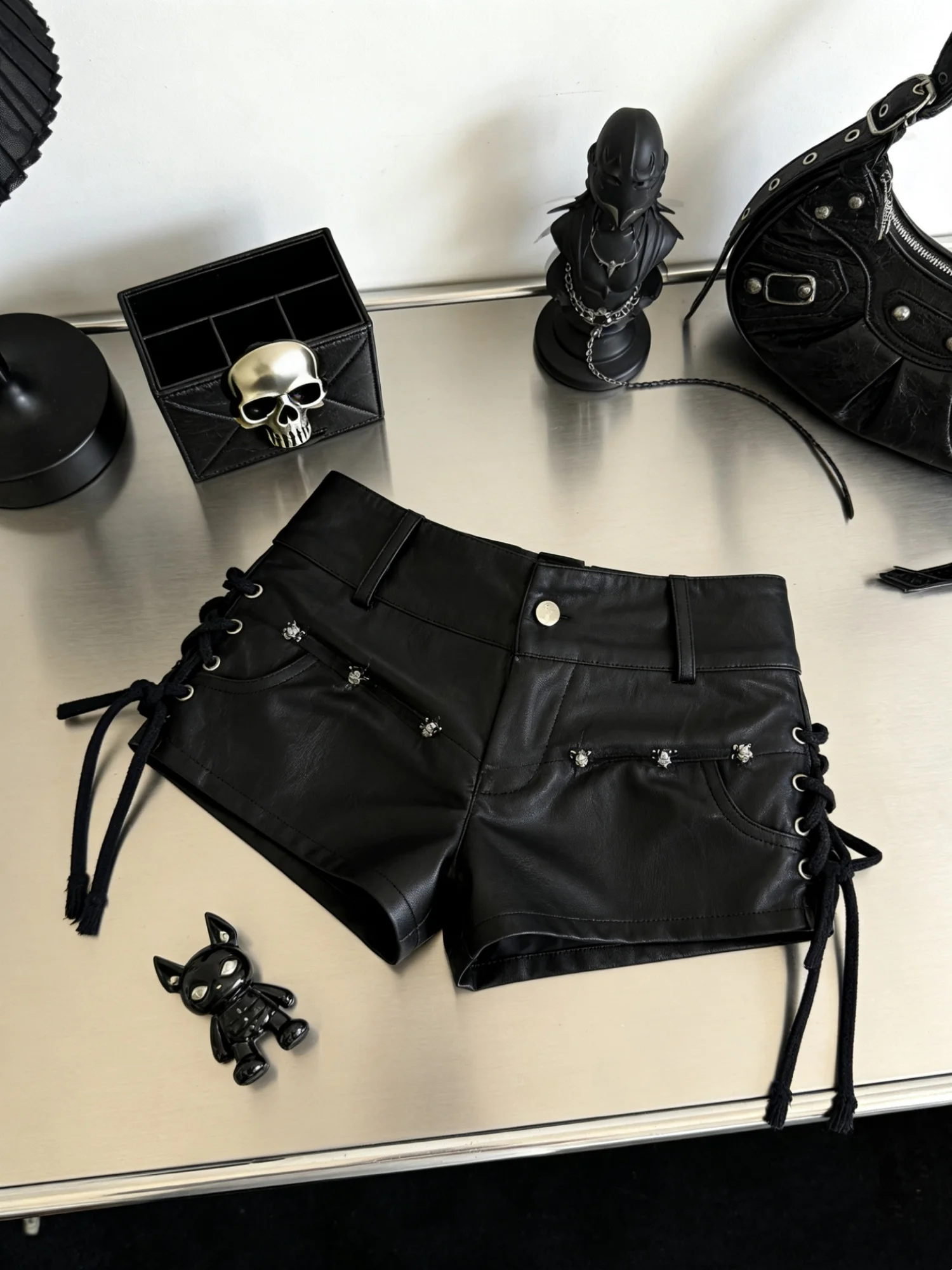 Women Black Gothic Emo Mini Shorts Vintage 2000s Y2k Gyaru Sexy PU Leather Boots Shorts Low Waist Hot Pants Clothes Summer 2026