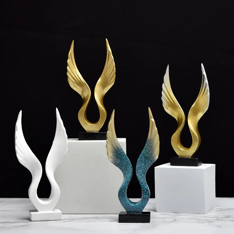 Creative Cabinet Decoration Angel Wings Bookcase Decoration High Quality Eagle Jewelry Animal Wings Statue Desktop Resin