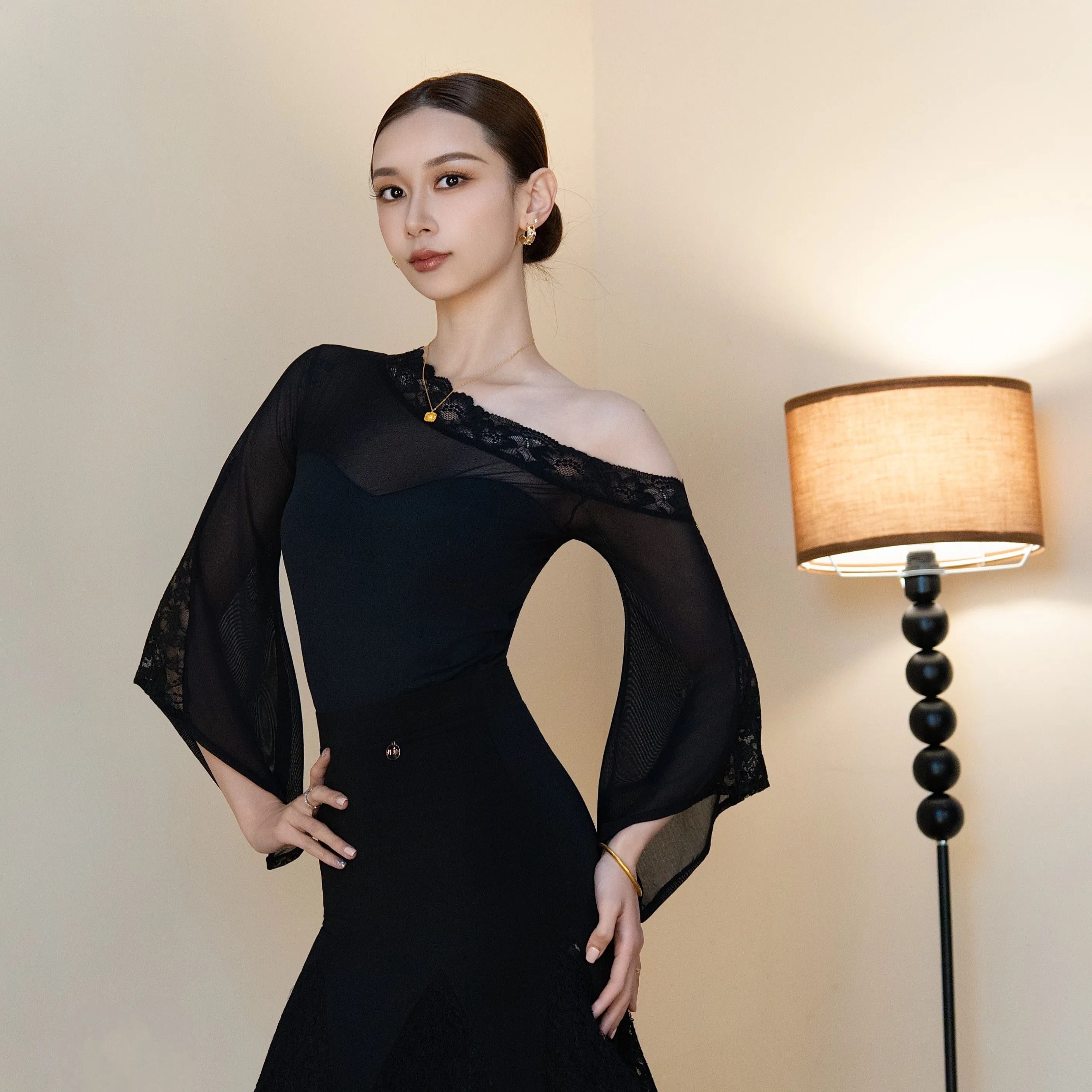 2026 Ballroom Dance Slant Shoulder Mesh Top Modern Dance Clothes For Women Latin Waltz Adult Practice Costumes Wearing DN23592