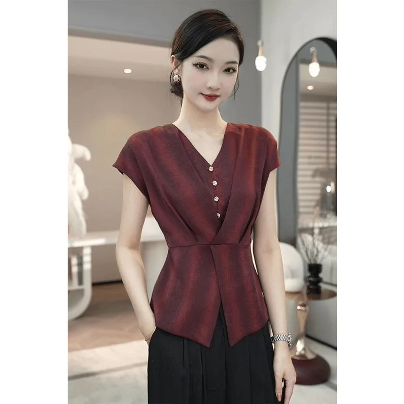 

V-neck Short-sleeved Shirt 2025 New Women's Printed Fashion Temperament Short-sleeved Versatile High-end Pullover Top