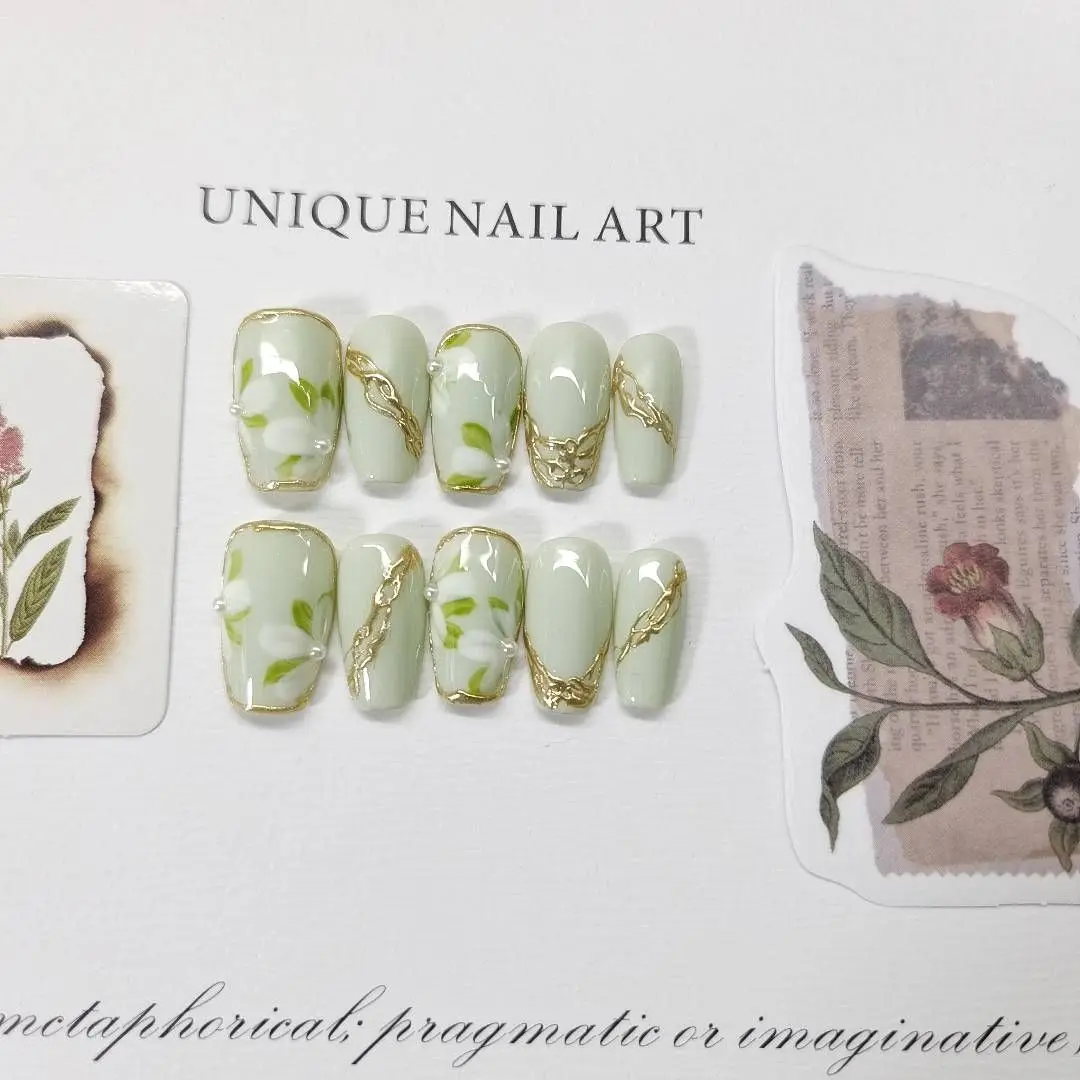 Light green cute acrylic jasmine oil painting style/hand-pressed nails/simple floral manicure/trendy and popular manicure