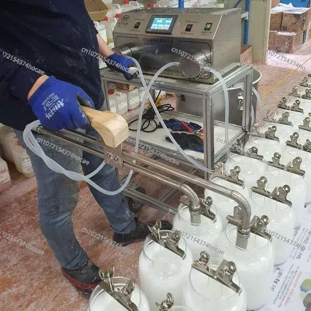 Hot Paraffin/Soy/Bee Scented Candle Wax Filling Machine for Melting Wax Pouring Fragrance into Jar/Mold Soap Coconut Making Pump