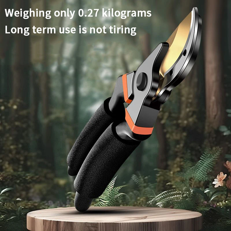 ลูกพรุนได้อย่างง่ายดายโดยใช้กรรไกรตัดแต่งกิ่งสวนของเรา เหมาะสําหรับบอนไซ ดอกไม้ และต้นไม้ผลไม้