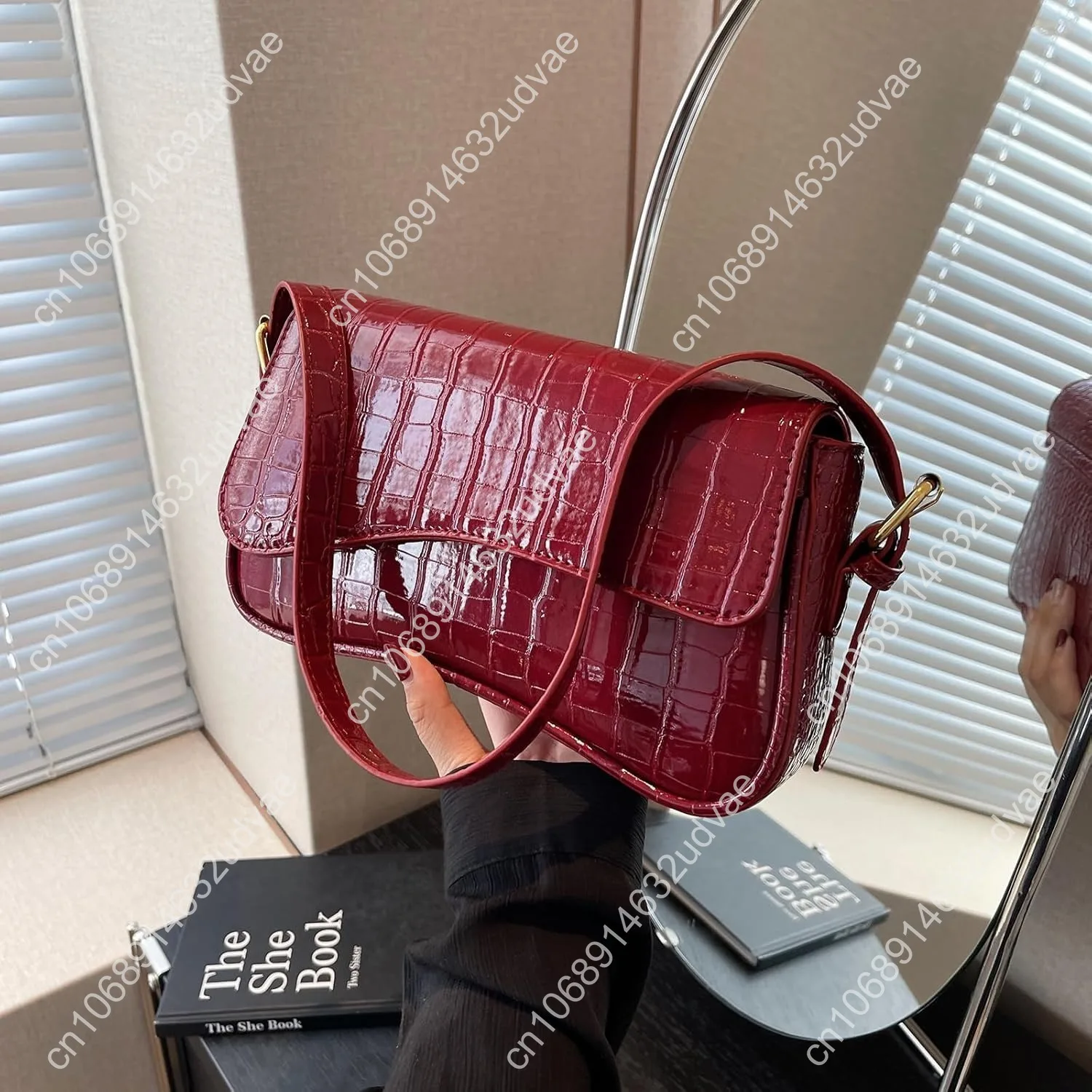 PU Leather Tote Bag for Women with 2 Removable Straps and Zipper Closure