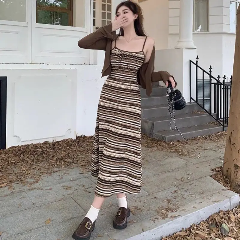 Vestidos femininos malha em camadas painel queimado saia noite mostrar elegante dramático chique moderno sofisticado artista declaração moda