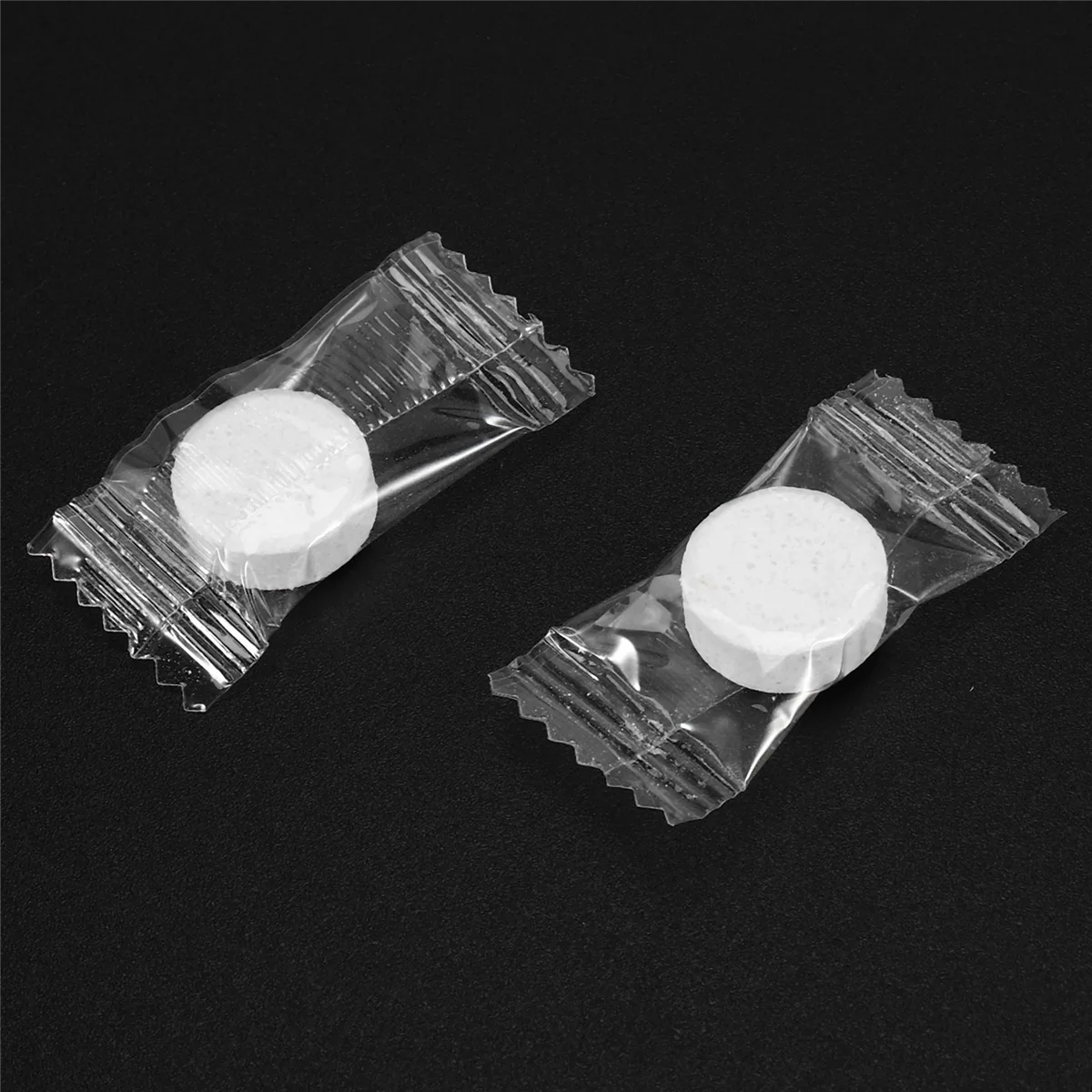 أقراص تنظيف فوارة لماكينات القهوة ، محلول عالمي لإزالة الترسبات لجميع الأنواع ، 50 صولجان