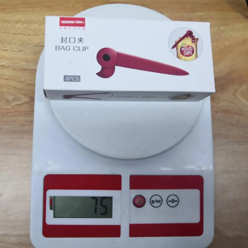 

4 pcs Cartoon Sealing Clips Plastic Bag Sealing Clamp For Food Storage Snack Bag Clip Dustproof Moisture Proof Kitchen Bar Tool