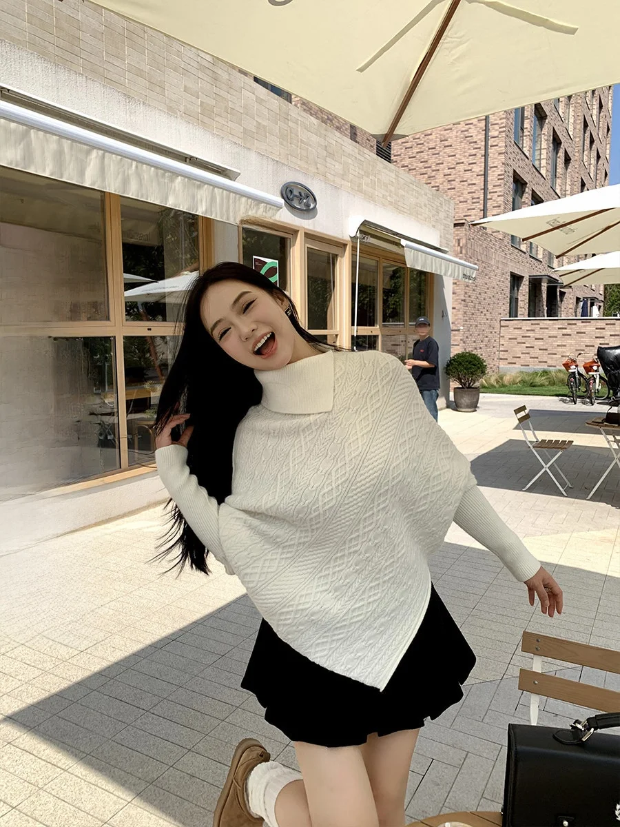 

Loose Fit High Collar Sweater Cherry Pattern Knitted Batwing Sve Thiened Autumn Winter Color Sweater for Women