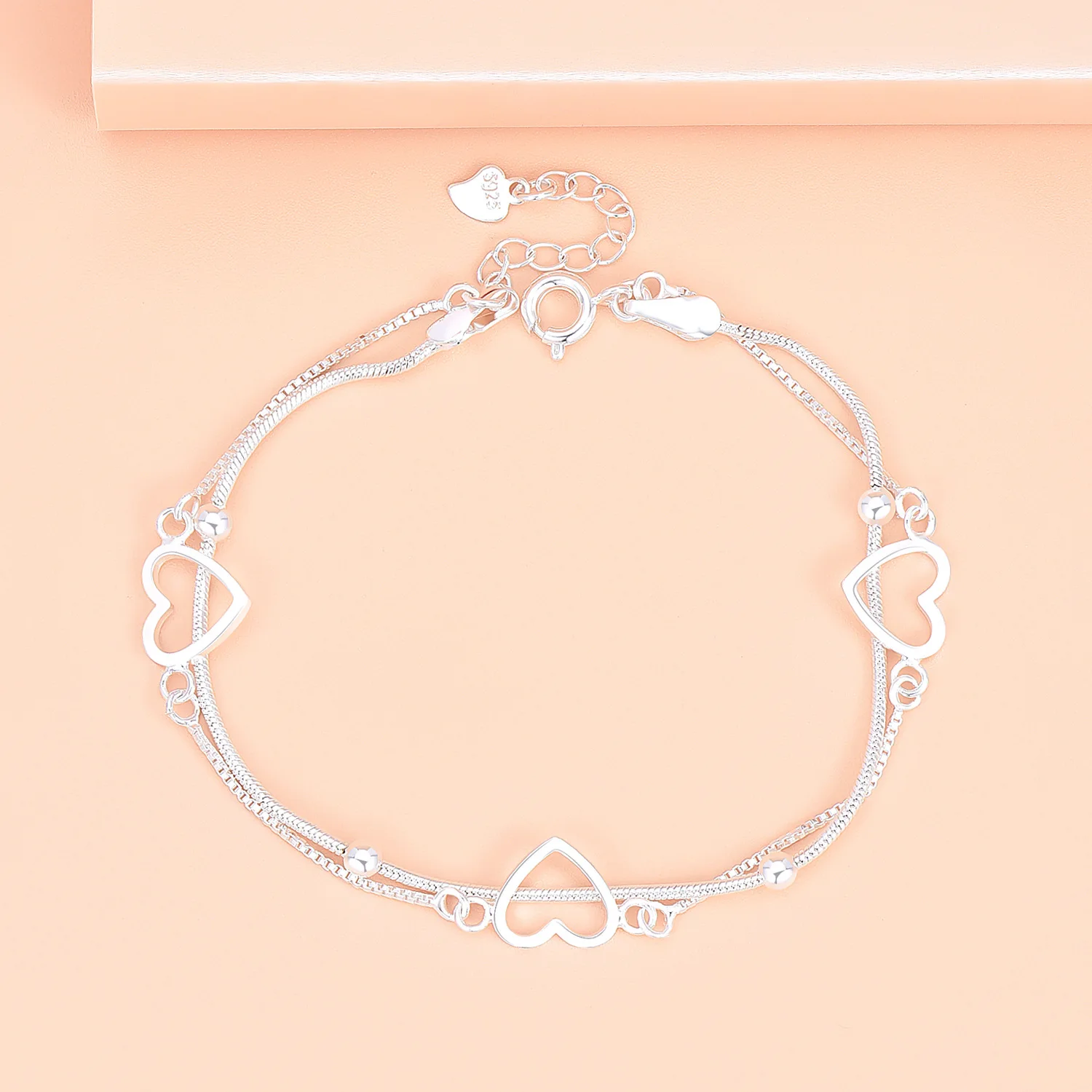925 Sterling Silver Heart Chain Hand Bracelets Woman Wedding Ladies Vintage Luxury Designer Jewelry Accessories Argent 925