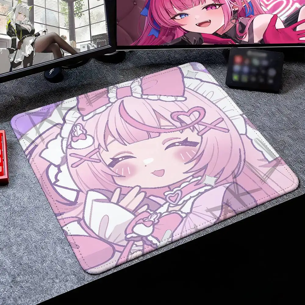 Pastel Kawaii Chibi Girl Small Mousepad, Sweet Pink Bow Heart Hair Accessory Anime Mini Desk Mat, Portable Smooth Mouse Pad