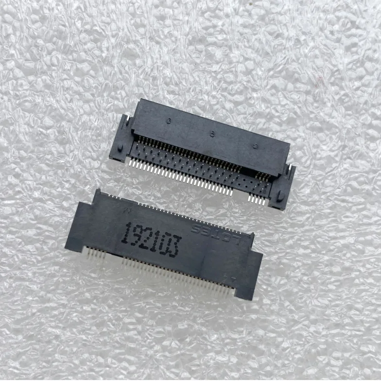 For LOTES APCI0172-P001A NGFF slot, hard disk interface socket, sinking board M.2 seat 4 + 5 pins