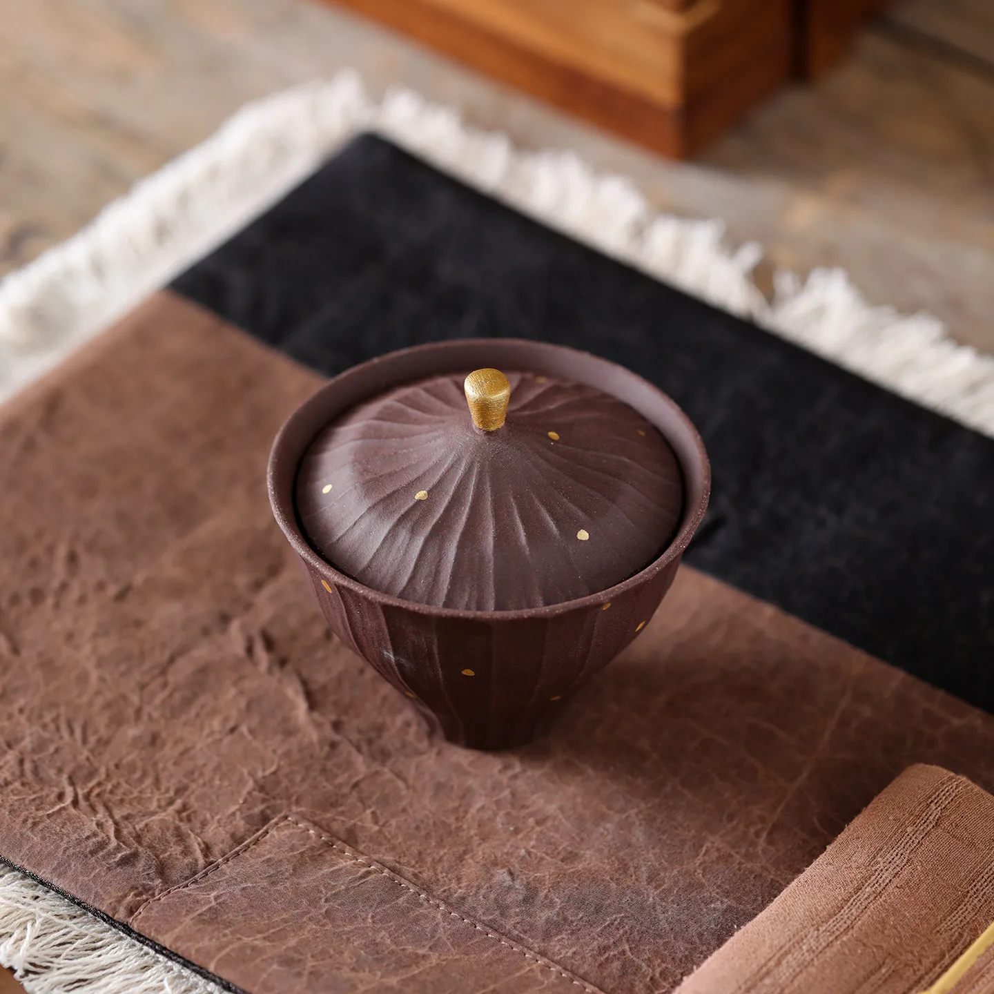 Fleck Purple Clay Conical Gaiwan, Chinese Lidded Tea Bowl for Home Tea Bars, Office Tea Breaks and Weekend Gongfu Practice