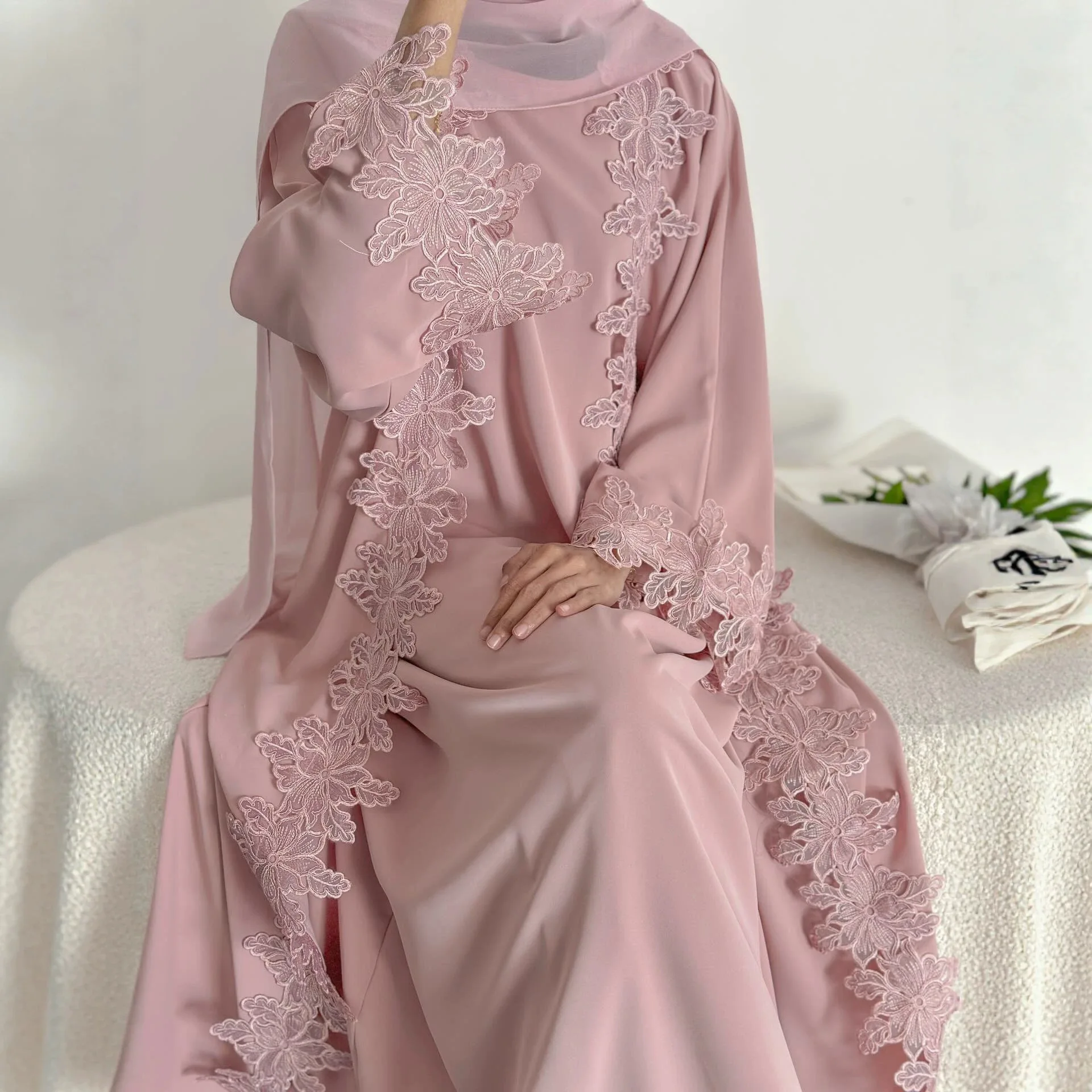 Eid Ramadan Flower Embroidery Abayas for Women Muslim Dress Dubai Open Abaya Turkey Kaftan Kebaya Caftan Marocain Femme Robe New