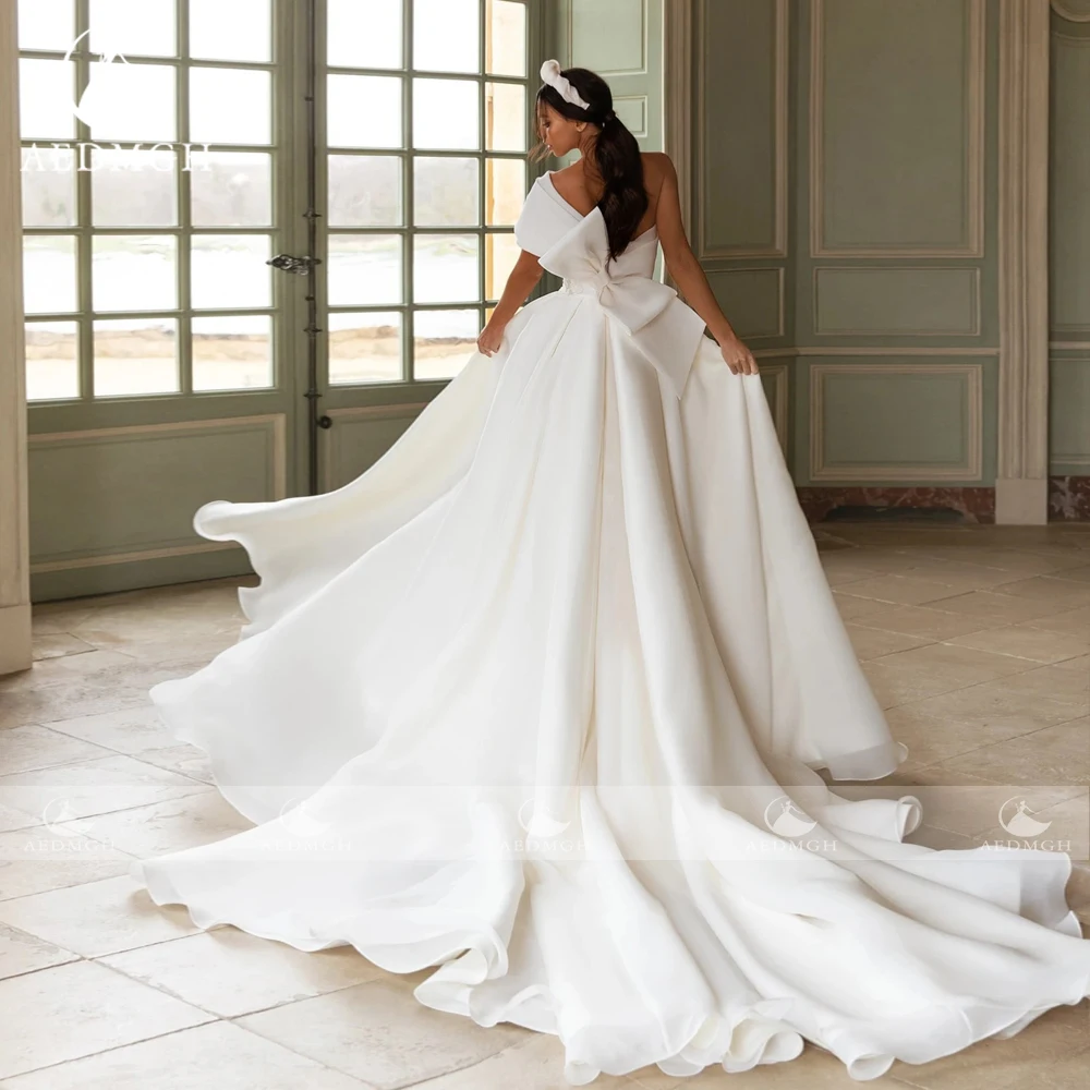 Aedmgh A-Line Chic Wedding Dresses One Shoulder Split Vestido De Novia Beaded Appliques Court Train Bow Custom Made Bridal Gown