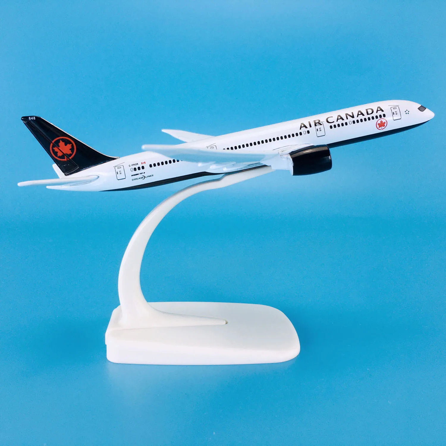 Baza Hot Sale Zinc Ally Material 1:400 16cm Airplane Aircrafts Boeing B787-9 Air Canada Plane Model