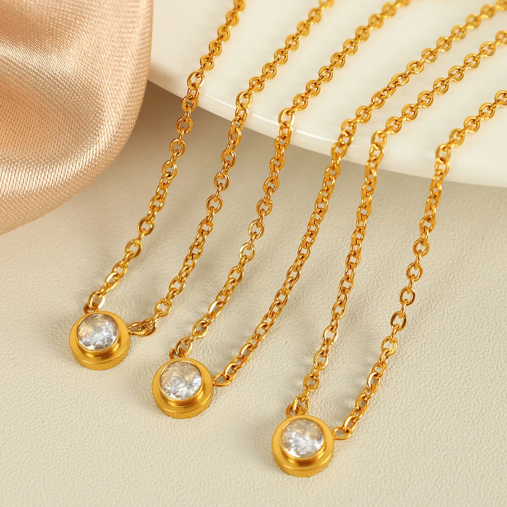 Keen-on Delicate Stainless Steel Bling Cubic Zirconia Round Pendant Necklace 18K Gold Color Plated Temperament Jewelry