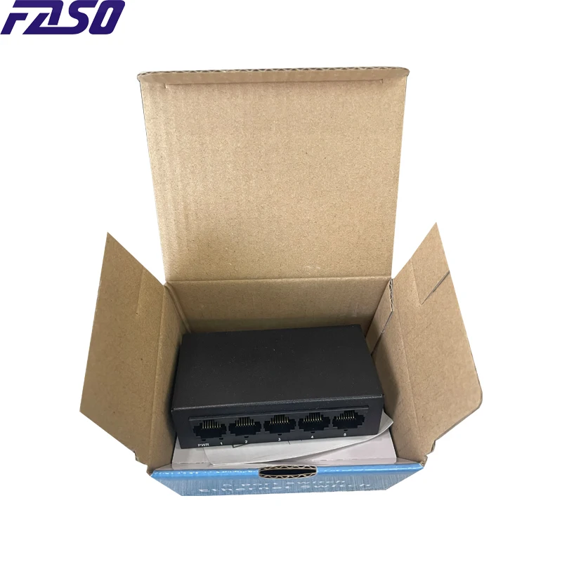 Switch Ethernet di rete Gigabit Switch Ethernet da 1000 Mb con guscio in ferro full/demi duplex a 5-8 porte Switch rapido MDI/MDIX per ufficio domestico