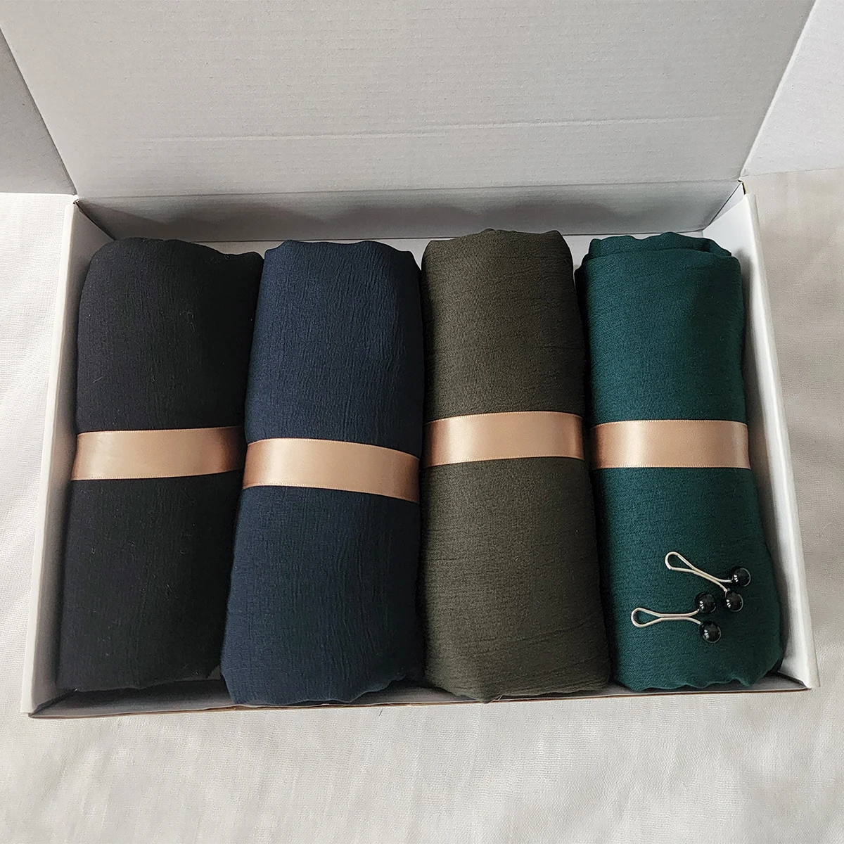 4pcs/Set Cotton Wrinkle Hijab Shawl Wraps For Women Muslim Hijab Pure Color Scarf Stoles Party Scarf Shawl 2024 Headband