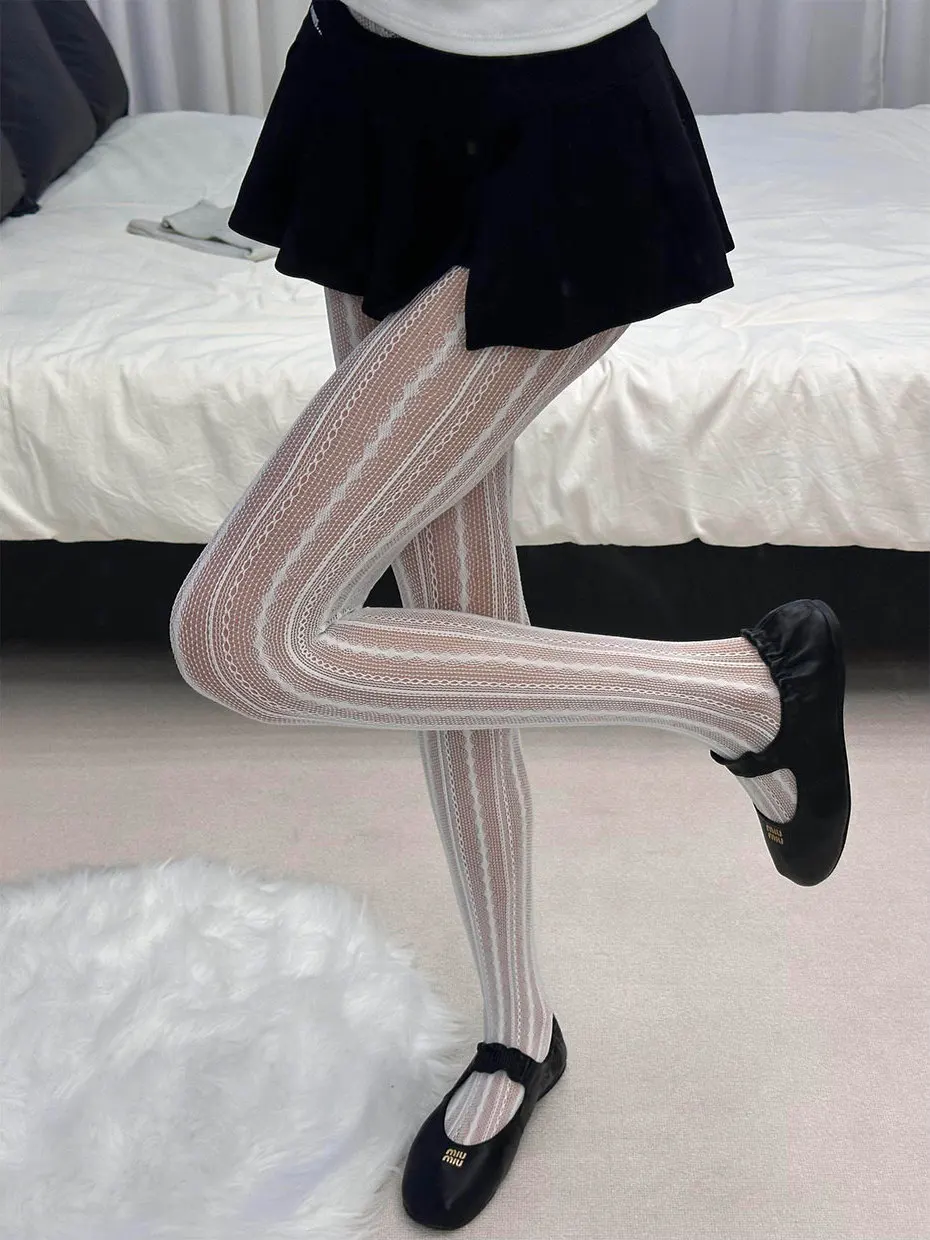 

Sweet Sister Pure Desire Stockings Lace Trim Smooth Skin Effect Vertical Stripe High Waist Sexy Fitness Running Outdoor Activ...