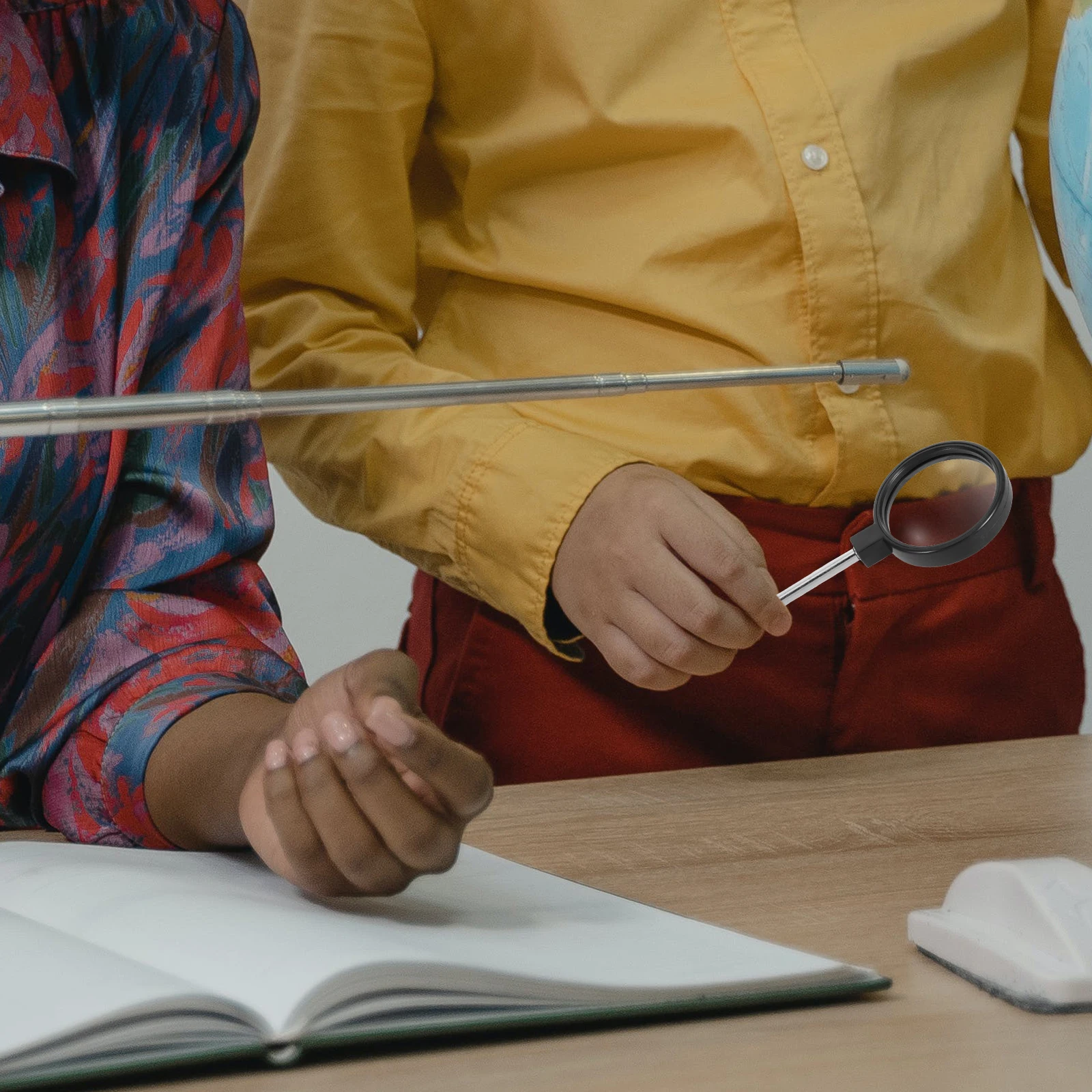 

2pcs Dual-Sided Convex Concave Meniscus Lens Magnifying Glass Handheld Magnifier High Clarity Portable Reading Visual Aid For