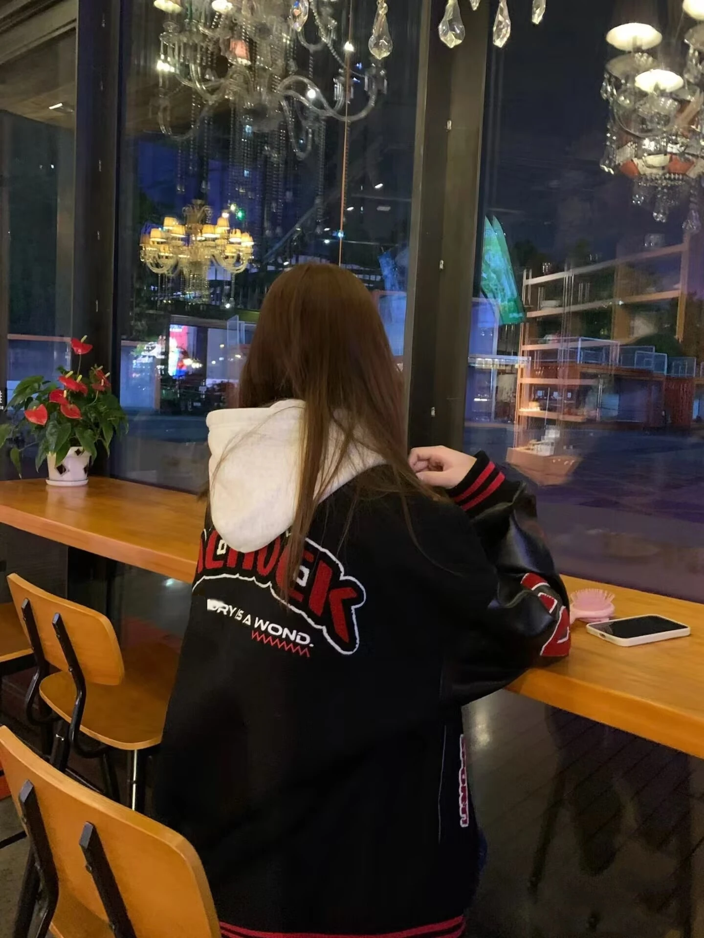 

Бейсбольные куртки для девочек и женщин: теплые зимние на молнии, в стиле преппи, повседневные, с хлопковым наполнителем, на флисовой подкладке, для спортзала, с воротником-стойкой, шикарные