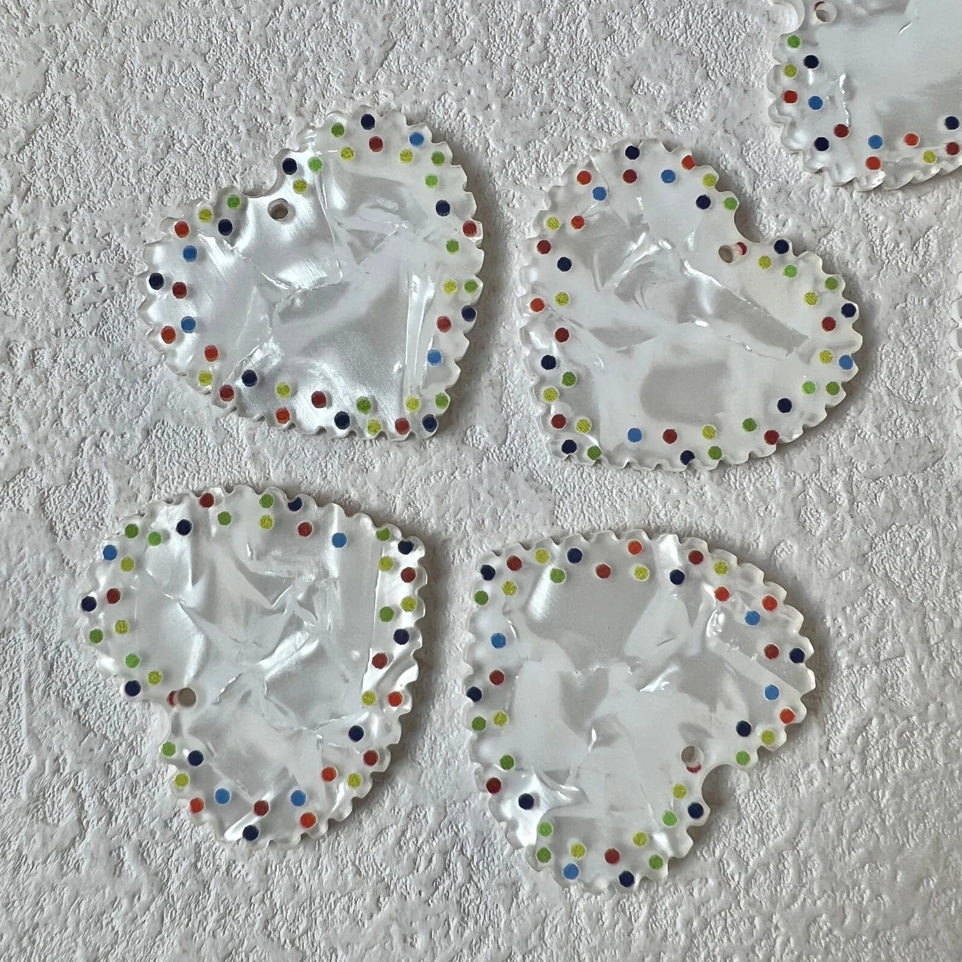 

10 шт. Новые модные подвески-сердечки для самостоятельного изготовления, акриловые подвески для ожерелий и серег, фурнитура для создания украшений