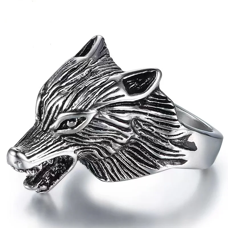 Fashion wave explosion domineering skull hand wolf head retro titanium steel dragon claw casting ring male and female ring