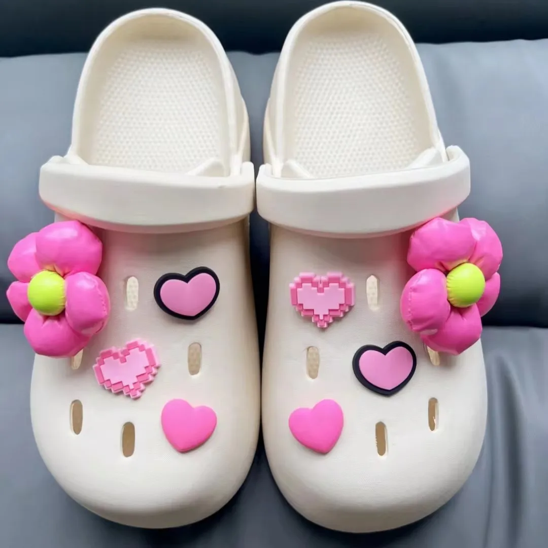 New Fashion Bow Set with Pink Heart Charm for Women, Shoe Accessories, DIY Sandal Buckle, Wooden Clog Decoration, 5cm Diameter