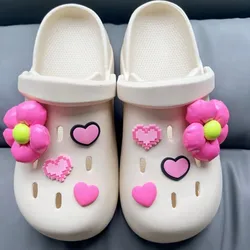 New Fashion Bow Set with Pink Heart Charm for Women, Shoe Accessories, DIY Sandal Buckle, Wooden Clog Decoration, 5cm Diameter