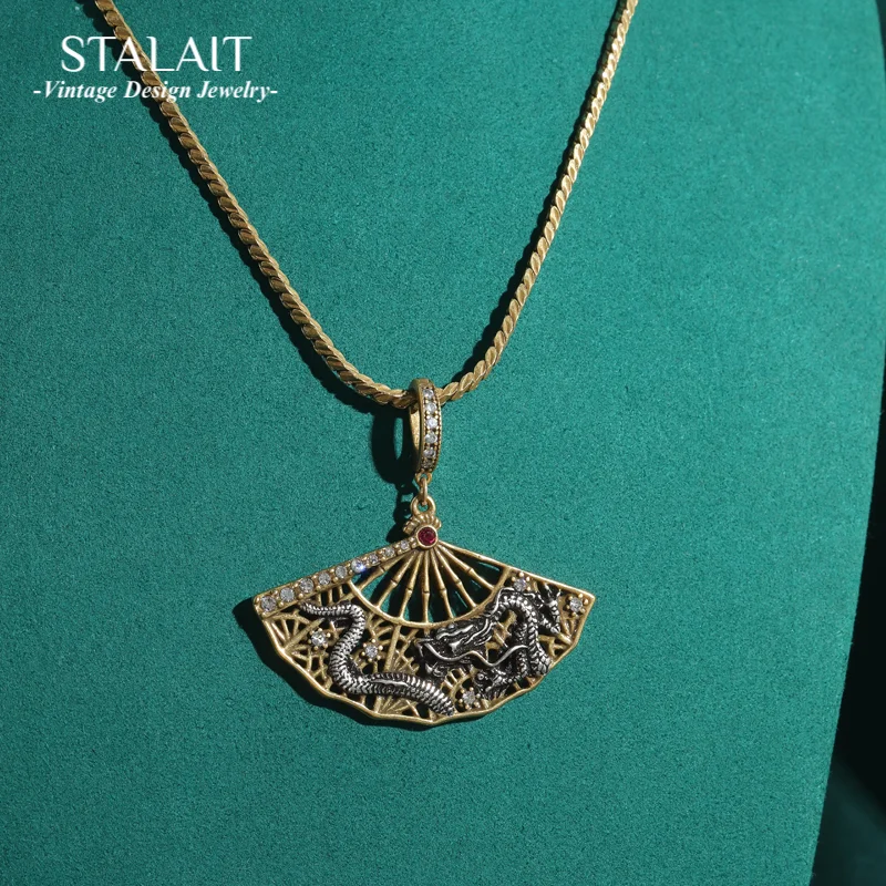 

Vintage Antique Gold Color Fan Pendants Charms Necklace Dragon For Woman High Quality Luxury Designer Jewelry 2025 Anniversary