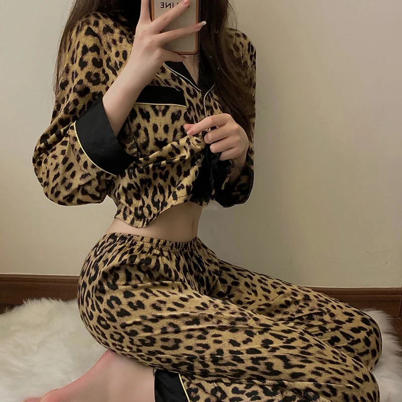 Spring and Autumn New Women's Fashion Sexy Leopard Print Pajamas Girls' Ins Style Winter Korean Long Sleeve Homewear Set
