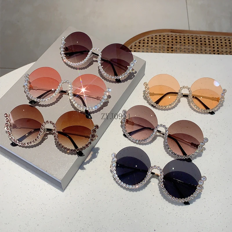 *Y2k Round Sunglasses Stylish Vintage Semi-rimless Women Shades with Rhinestones Ins Trendy Gradient Ocean Lenses Eyewear